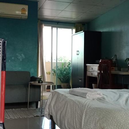 バンコク都Nbh.@ Prannokアパートメント エクステリア 写真